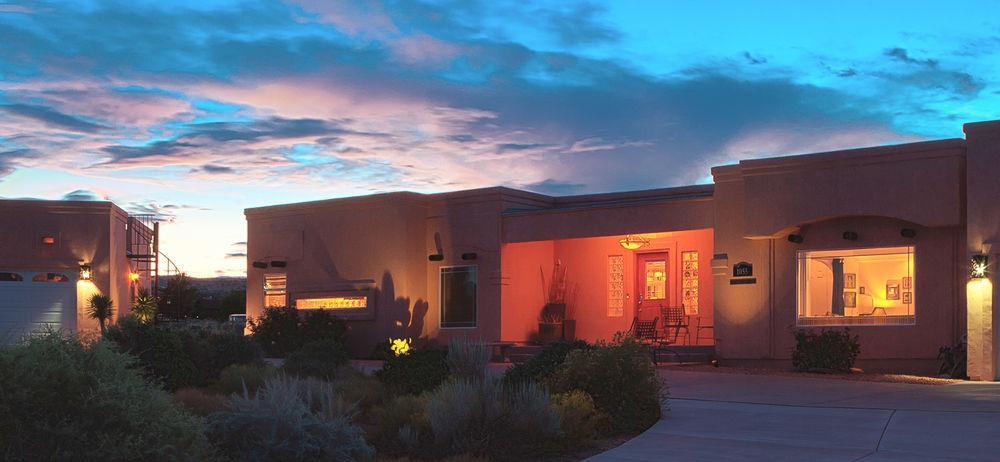 Dreamkatchers Lake Powell Bed & Breakfast Big Water Bagian luar foto