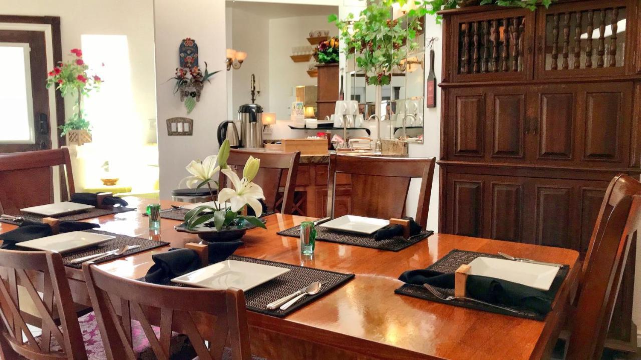 Dreamkatchers Lake Powell Bed & Breakfast Big Water Bagian luar foto